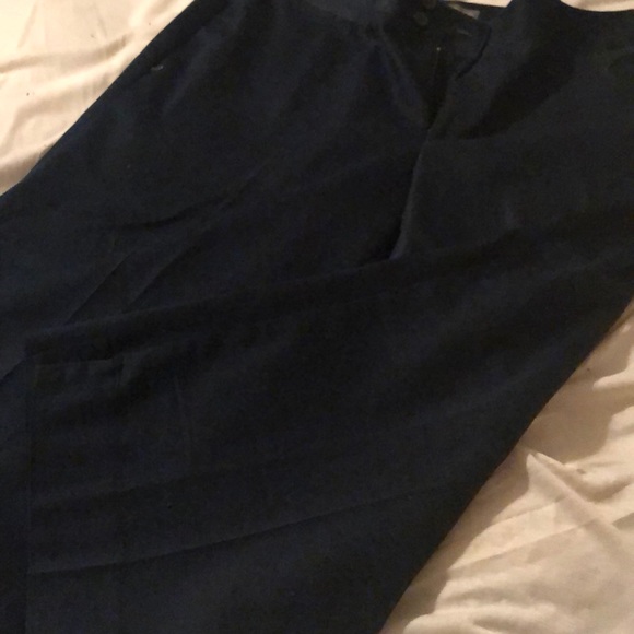 Crop pants! - Picture 2 of 4